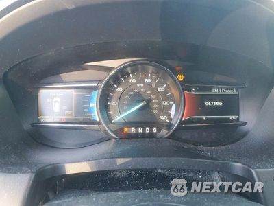 Zdjęcie 9 z 13 samochodu: 2017 FORD EXPLORER XLT VIN:1FM5K8DH9HGA06425 - miniatura