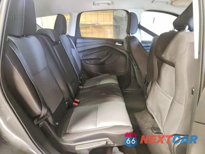 Zdjęcie 10 z 11 samochodu: 2019 FORD ESCAPE SE VIN:1FMCU0GD0KUA14580 - miniatura