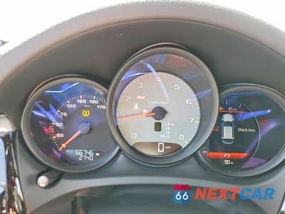 Zdjęcie 9 z 13 samochodu: 2019 PORSCHE MACAN S VIN:WP1AB2A59KLB33229 - miniatura