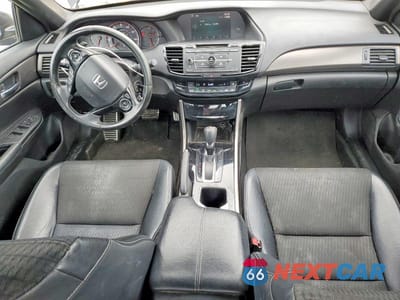 Zdjęcie 8 z 12 samochodu: 2016 HONDA ACCORD VIN:1HGCR2F54GA025569 - miniatura