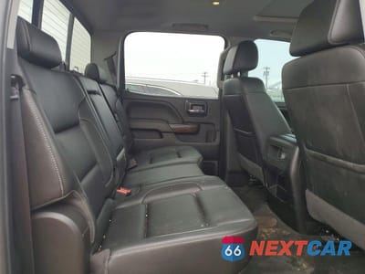 Zdjęcie 10 z 12 samochodu: 2018 GMC SIERRA K2500 SLT VIN:1GT12TEYXJF153756 - miniatura