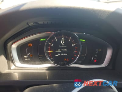 Zdjęcie 9 z 13 samochodu: 2018 VOLVO V60 CROSS COUNTRY PREMIER VIN:YV440MWK4J2053739 - miniatura