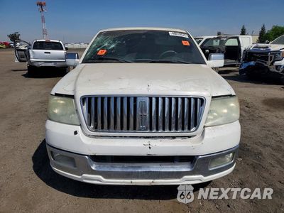 Piąte zdjęcie samochodu w środku: 2006 LINCOLN MARK LT VIN:5LTPW18586FJ00935 - miniatura