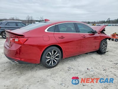 Trzecie zdjęcie samochodu z tyłu: 2021 CHEVROLET MALIBU RS VIN:1G1ZG5STXMF036507 - miniatura