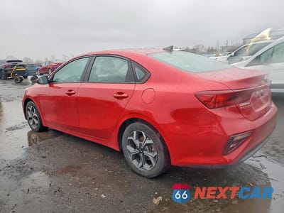 Drugie zdjęcie samochodu z przodu: 2021 KIA FORTE LXS VIN:3KPF24AD7ME303058 - miniatura