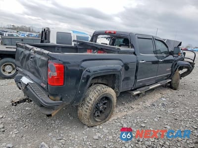 Trzecie zdjęcie samochodu z tyłu: 2016 GMC SIERRA K2500 SLT VIN:1GT12TE85GF117871 - miniatura