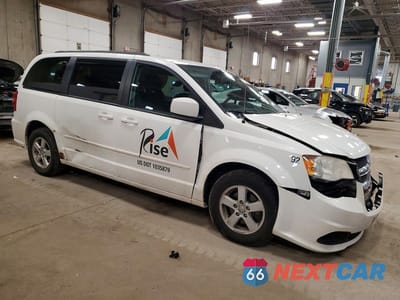 Czwarte zdjęcie samochodu z boku: 2013 DODGE GRAND CARAVAN SXT VIN:2C4RDGCGXDR576350 - miniatura