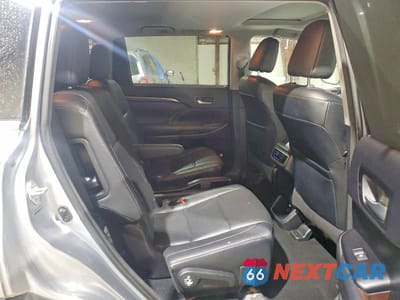 Zdjęcie 11 z 13 samochodu: 2014 TOYOTA HIGHLANDER LIMITED VIN:5TDDKRFH6ES069146 - miniatura