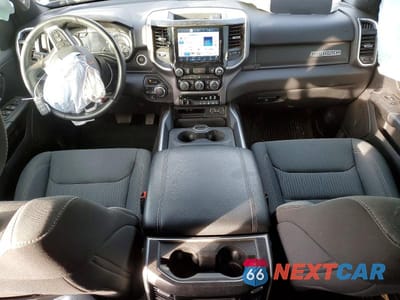 Zdjęcie 8 z 12 samochodu: 2023 RAM 1500 BIG HORN VIN:1C6SRFBT2PN508130 - miniatura