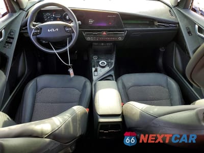 Zdjęcie 8 z 13 samochodu: 2024 KIA NIRO EV WIND VIN:KNDCR3L13R5122084 - miniatura