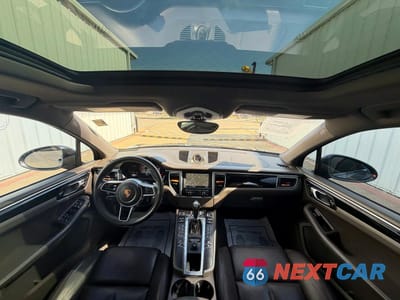 Zdjęcie 9 z 15 samochodu: 2015 PORSCHE MACAN S VIN:WP1AB2A57FLB59012 - miniatura