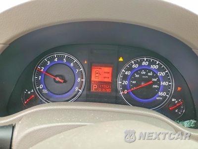 Zdjęcie 9 z 13 samochodu: 2008 INFINITI G35 BASE VIN:JNKBV61E38M228021 - miniatura