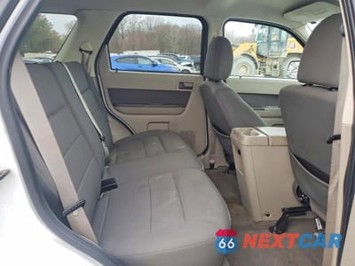 Zdjęcie 10 z 11 samochodu: 2009 FORD ESCAPE XLT VIN:1FMCU03779KB11801 - miniatura