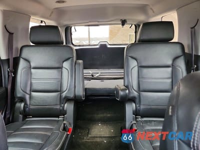 Zdjęcie 10 z 14 samochodu: 2016 GMC YUKON DENALI VIN:1GKS2CKJ6GR283654 - miniatura
