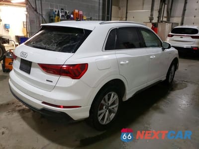 Trzecie zdjęcie samochodu z tyłu: 2023 AUDI Q3 PREMIUM S LINE 45 VIN:WA1DECF30P1058324 - miniatura
