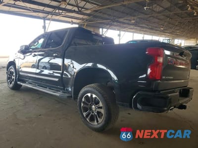 Drugie zdjęcie samochodu z przodu: 2025 CHEVROLET SILVERADO K1500 HIGH COUNTRY VIN:1GCUKJED8SZ293223 - miniatura
