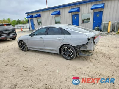 Drugie zdjęcie samochodu z przodu: 2025 KIA K5 GT-LINE VIN:KNAG64J7XS5304374 - miniatura