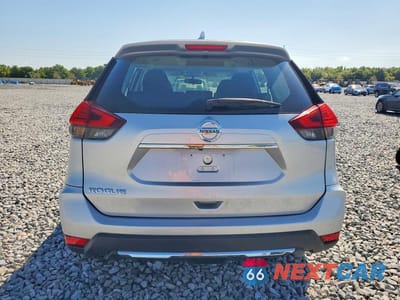 Zdjęcie 6 z 12 samochodu: 2017 NISSAN ROGUE S VIN:KNMAT2MT0HP554380 - miniatura