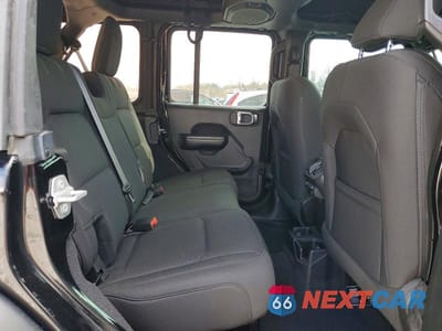 Zdjęcie 10 z 13 samochodu: 2019 JEEP WRANGLER UNLIMITED SPORT VIN:1C4HJXDGXKW638675 - miniatura