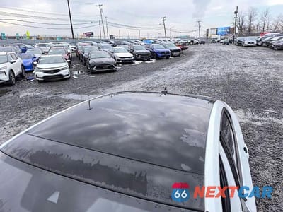 Zdjęcie 12 z 13 samochodu: 2023 VOLKSWAGEN JETTA GLI AUTOBAHN VIN:3VW1T7BU9PM032535 - miniatura