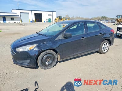 2017 FORD FOCUS S 1FADP3E26HL338804 - główne zdjęcie licytacji z USA - miniatura