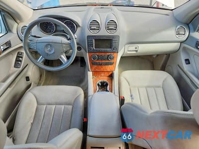 Zdjęcie 8 z 12 samochodu: 2008 MERCEDES-BENZ ML 350 VIN:4JGBB86E18A306372 - miniatura
