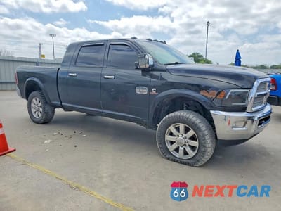 Czwarte zdjęcie samochodu z boku: 2016 RAM 2500 LONGHORN VIN:3C6UR5PL8GG173136 - miniatura
