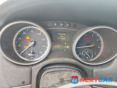 Zdjęcie 9 z 12 samochodu: 2011 MERCEDES-BENZ GL 450 4MATIC VIN:4JGBF7BE3BA629768 - miniatura