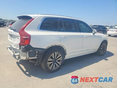 Trzecie zdjęcie samochodu z tyłu: 2021 VOLVO XC90 T6 MOMENTUM VIN:YV4A22PK2M1680207 - miniatura