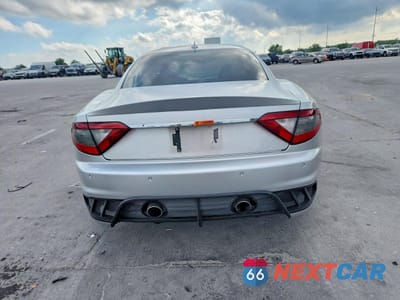 Zdjęcie 6 z 13 samochodu: 2014 MASERATI GRANTURISMO S VIN:ZAM45VLA5E0114602 - miniatura