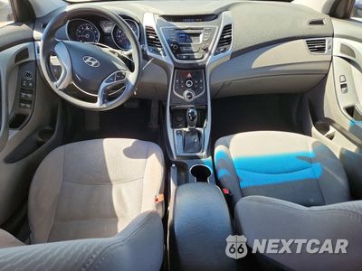 Zdjęcie 8 z 13 samochodu: 2016 HYUNDAI ELANTRA SE VIN:5NPDH4AE1GH710078 - miniatura