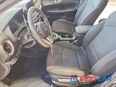 Zdjęcie 7 z 12 samochodu: 2020 KIA FORTE LXS VIN:3KPF24AD8LE174553 - miniatura