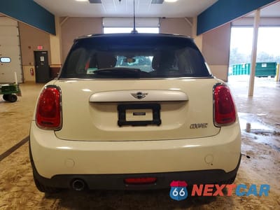 Zdjęcie 6 z 11 samochodu: 2015 MINI COOPER VIN:WMWXM5C51F3A04721 - miniatura