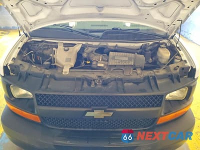 Zdjęcie 12 z 13 samochodu: 2016 CHEVROLET EXPRESS 2500 UTILITY / SERVICE VAN VIN:1GCWGAFFXG1146160 - miniatura