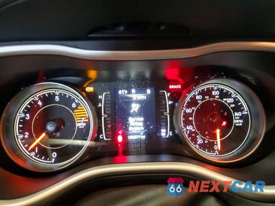 Zdjęcie 9 z 14 samochodu: 2018 JEEP CHEROKEE LATITUDE PLUS VIN:1C4PJMLB3JD501104 - miniatura