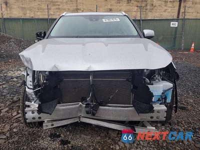 Piąte zdjęcie samochodu w środku: 2024 TOYOTA HIGHLANDER XLE VIN:5TDKDRBHXRS531690 - miniatura