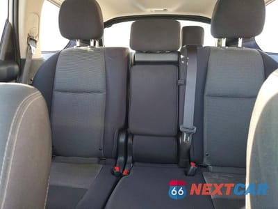 Zdjęcie 10 z 12 samochodu: 2019 NISSAN PATHFINDER SV VIN:5N1DR2MN0KC577245 - miniatura