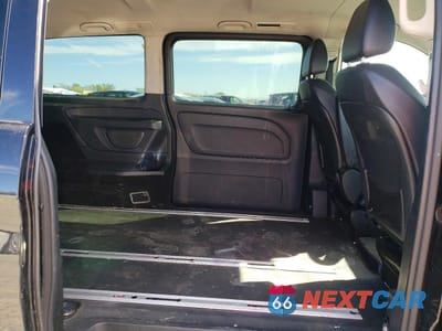 Zdjęcie 11 z 13 samochodu: 2019 MERCEDES-BENZ METRIS VIN:WD4PG2EE8K3514440 - miniatura