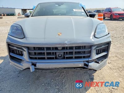 Zdjęcie 11 z 13 samochodu: 2025 PORSCHE CAYENNE S COUPE VIN:WP1BL2AY9SDA39311 - miniatura
