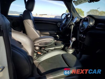 Zdjęcie 10 z 12 samochodu: 2019 MINI COOPER S VIN:WMWWG9C5XK3E41816 - miniatura
