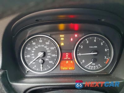 Zdjęcie 9 z 13 samochodu: 2010 BMW 328 I VIN:WBAPH7G53ANM49546 - miniatura