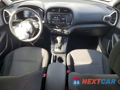 Zdjęcie 8 z 12 samochodu: 2024 KIA SOUL LX VIN:KNDJ23AU9R7223840 - miniatura