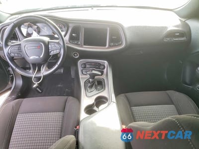 Zdjęcie 8 z 12 samochodu: 2022 DODGE CHALLENGER SXT VIN:2C3CDZAG2NH211788 - miniatura