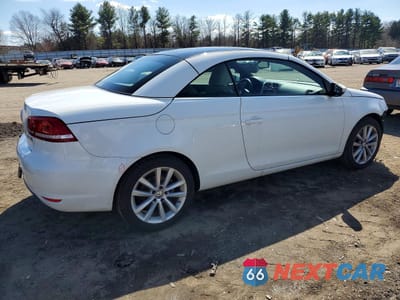 Trzecie zdjęcie samochodu z tyłu: 2015 VOLKSWAGEN EOS VIN:WVWBW8AH0FV001543 - miniatura