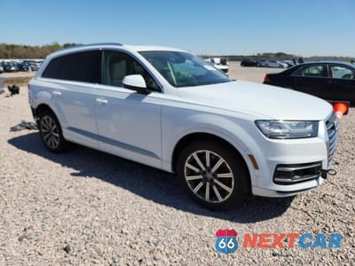 Czwarte zdjęcie samochodu z boku: 2019 AUDI Q7 PREMIUM PLUS VIN:WA1LAAF74KD011190 - miniatura