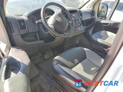 Zdjęcie 8 z 12 samochodu: 2017 RAM PROMASTER 2500 DELIVERY VAN VIN:3C6TRVDG7HE548479 - miniatura