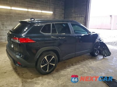 Trzecie zdjęcie samochodu z tyłu: 2023 TOYOTA COROLLA CROSS HYBRID XSE VIN:7MUFBABG9PV010494 - miniatura