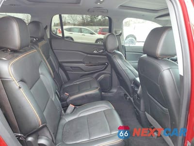 Zdjęcie 11 z 13 samochodu: 2021 GMC ACADIA AT4 VIN:1GKKNLLS0MZ204327 - miniatura
