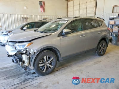 2018 TOYOTA RAV4 XLE JTMWFREV6JD111003 - główne zdjęcie licytacji z USA - miniatura