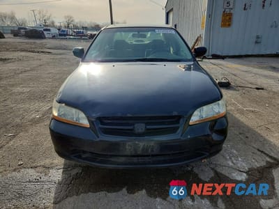 Piąte zdjęcie samochodu w środku: 1999 HONDA ACCORD LX VIN:JHMCG5640XC052526 - miniatura